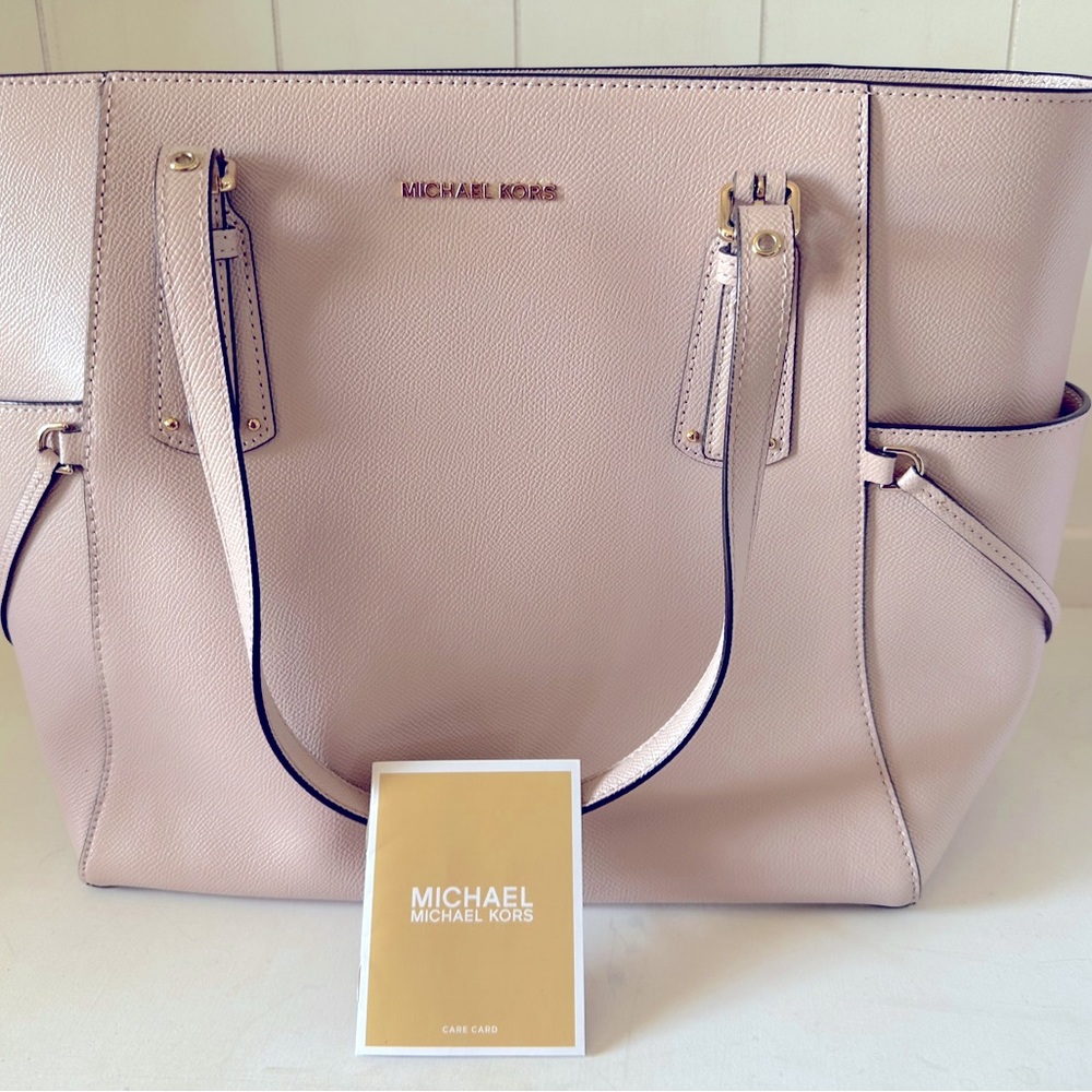 Authentic Michael Kors tote.
